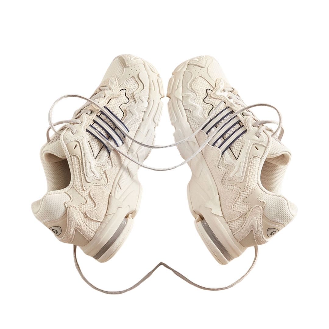 Adidas Response White x Bad Bunny - Imagen 4